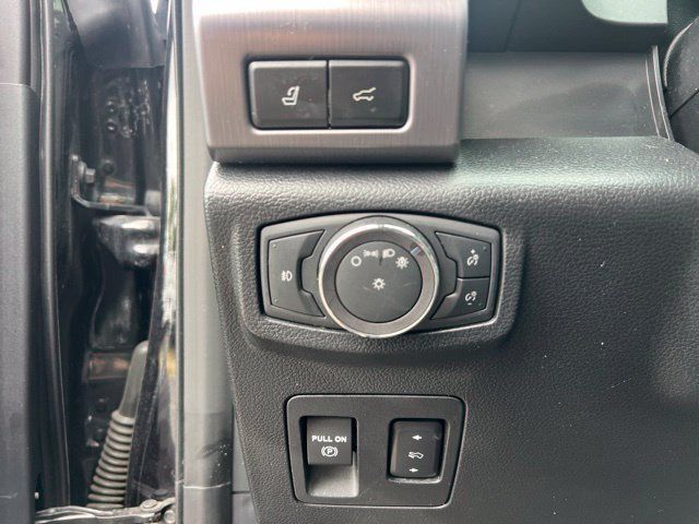 Used 2019 Ford Expedition Max Platinum AWD/4WD image 27