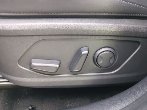 Used 2023 Kia Sorento EX AWD/4WD image 16