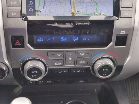 Used 2020 Toyota Tundra Limited w/ Limited Premium Package image 29