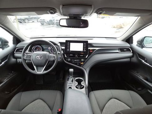Used 2023 Toyota Camry LE image 20