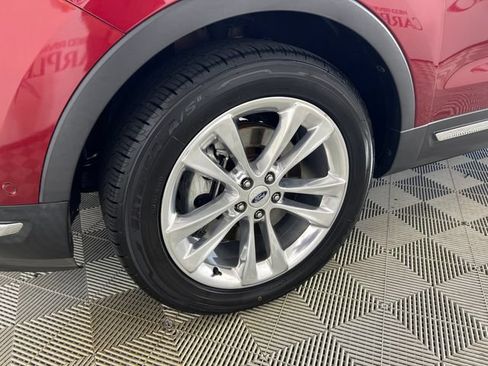 Used 2018 Ford Explorer Limited w/ Equipment Group 301A FWD image 26