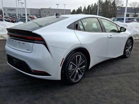 New 2026 Toyota Prius XLE image 6