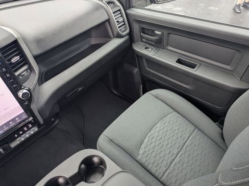 New 2026 RAM 2500 Tradesman AWD/4WD image 17