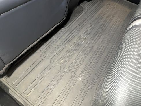 Used 2018 Ford F150 Raptor w/ Equipment Group 802A Luxury image 74