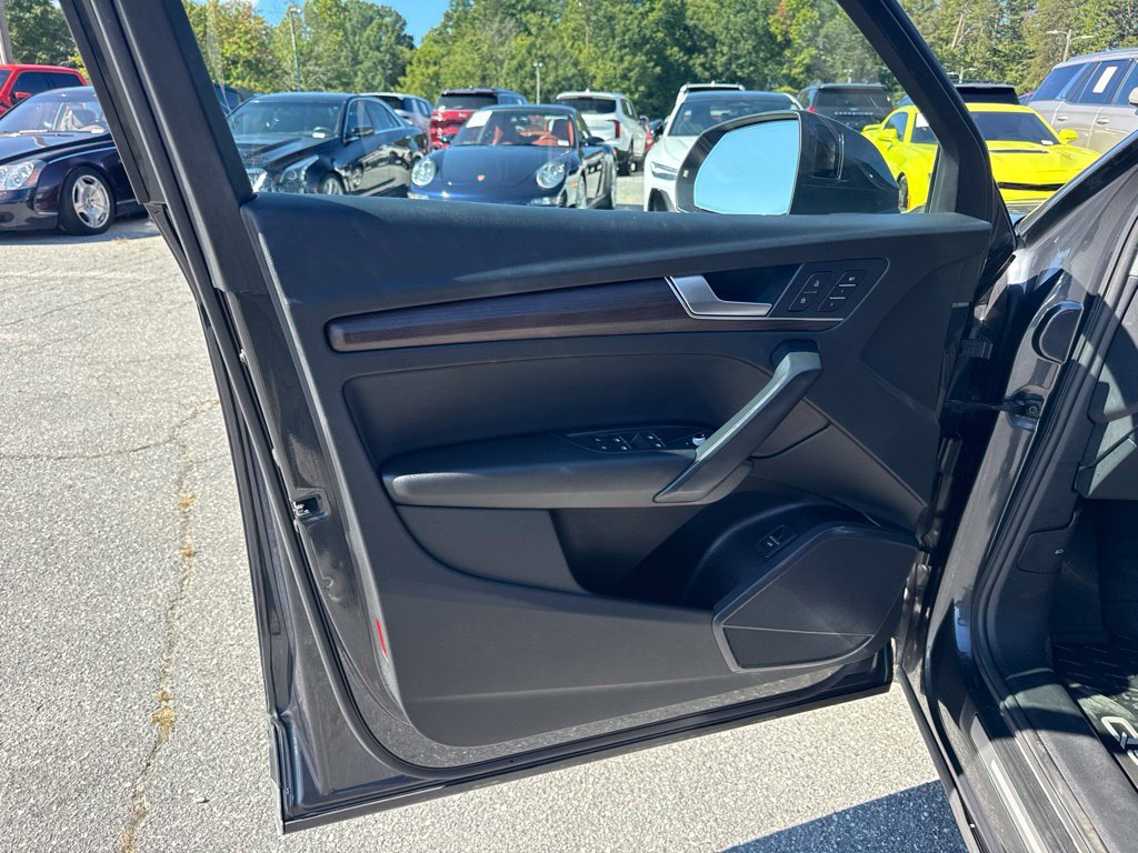 Used 2021 Audi Q5 2.0T Premium AWD/4WD image 22