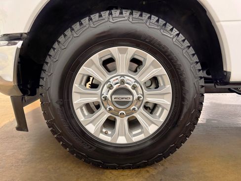 Used 2022 Ford F250 XL w/ STX Appearance Package image 49