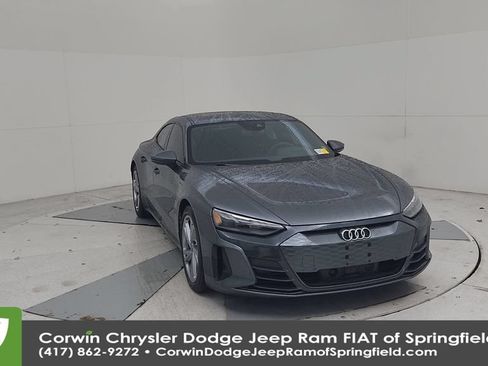 Used 2023 Audi e-tron GT Premium Plus AWD/4WD image 4