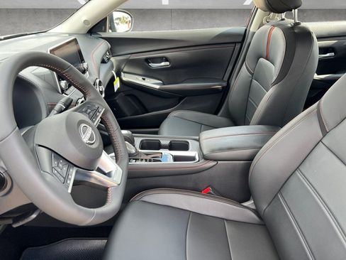 New 2025 Nissan Sentra SR w/ SR Premium Package image 19