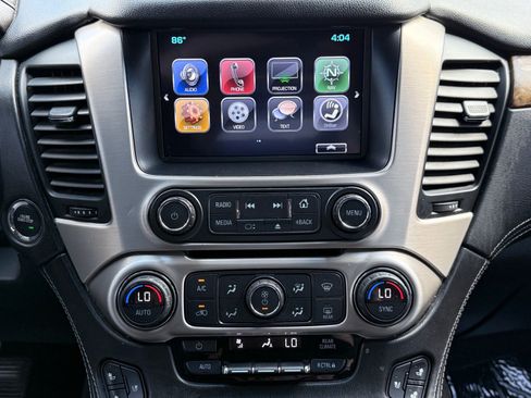 Used 2017 GMC Yukon XL Denali w/ Open Road Package image 30