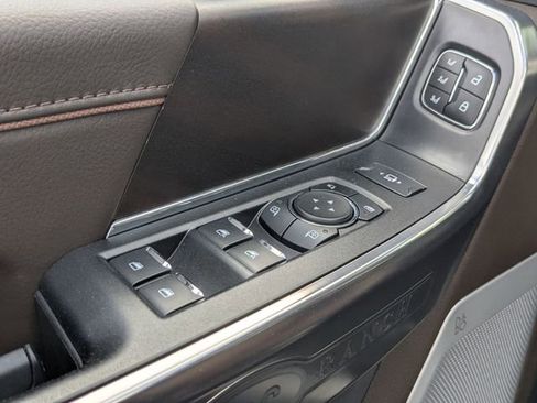 Used 2025 Ford F150 King Ranch image 9
