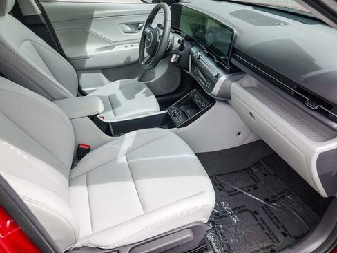 Certified 2025 Hyundai Kona Limited FWD image 16