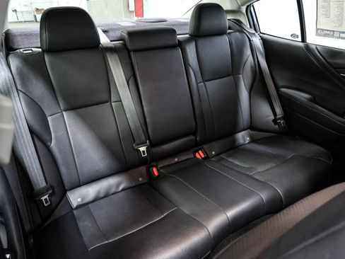 Used 2022 Subaru Legacy Limited image 22