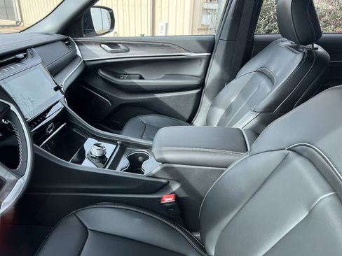 New 2026 Jeep Grand Cherokee Limited image 4