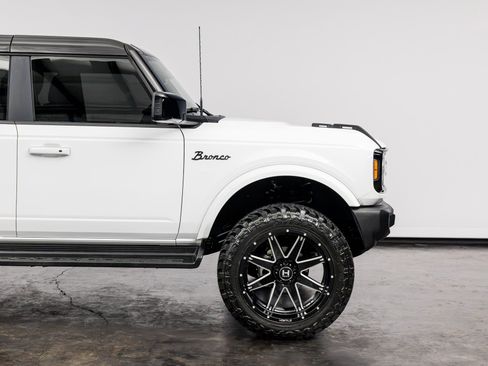 Used 2025 Ford Bronco Outer Banks AWD/4WD image 22