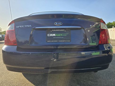 Used 2006 Kia Spectra EX image 11