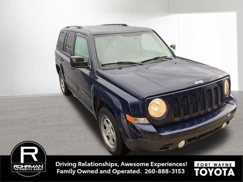Used 2015 Jeep Patriot Sport w/ Power Value Group AWD/4WD image 5
