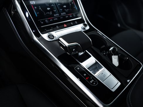 New 2026 Audi Q7 3.0T Premium Plus AWD/4WD image 11
