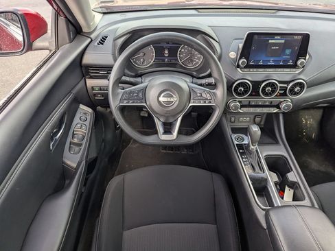 Used 2024 Nissan Sentra SV FWD image 27