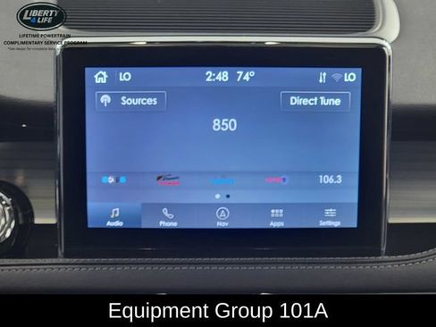 Used 2022 Lincoln Corsair AWD w/ Premium Package image 25
