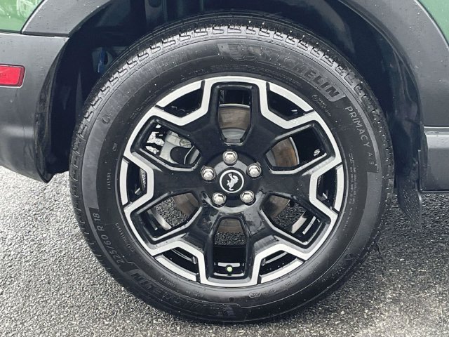 Certified 2025 Ford Bronco Sport Outer Banks w/ Outer Banks Tech Package+ AWD/4WD image 7