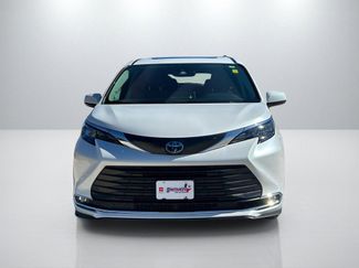 Certified 2024 Toyota Sienna XLE w/ XLE Plus Package video 2