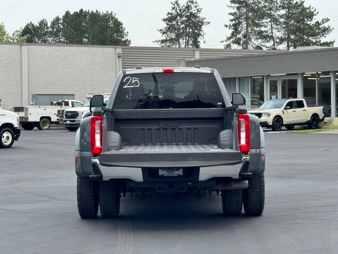 Used 2024 Ford F350 XLT AWD/4WD image 16