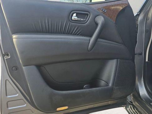 Used 2016 INFINITI QX80 2WD image 11