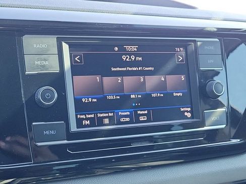 Certified 2022 Volkswagen Taos S FWD image 23