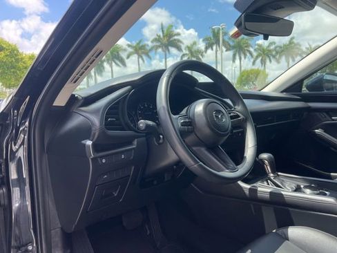 Used 2020 MAZDA MAZDA3 Sedan w/ Select Package FWD image 20