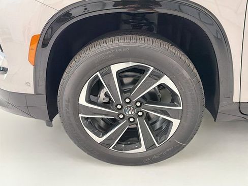 New 2026 Buick Enclave Sport Touring w/ Super Cruise Package AWD/4WD image 28