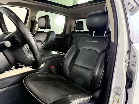 Used 2019 RAM 1500 Laramie image 11