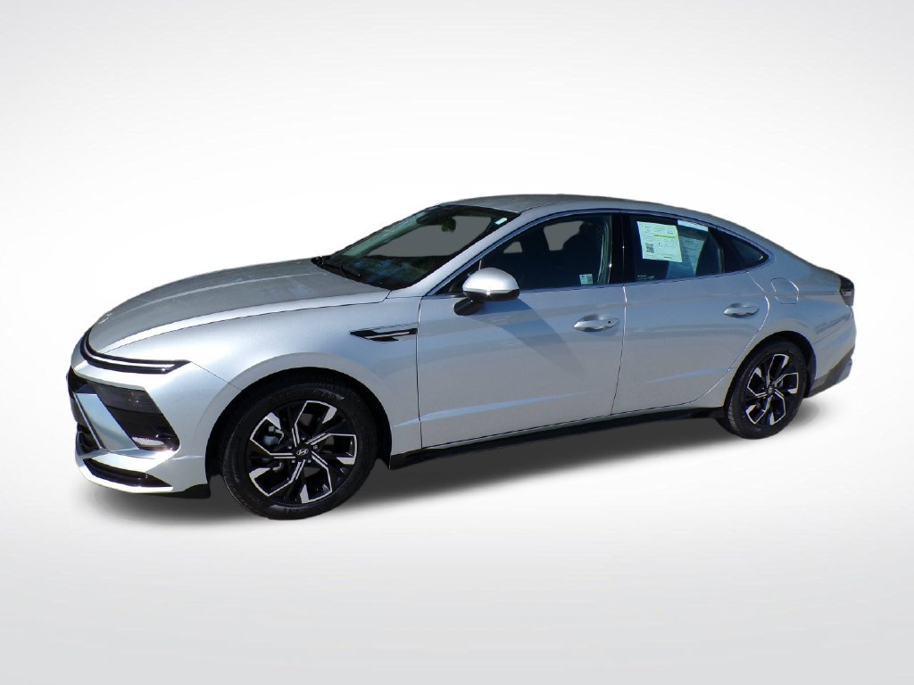 Certified 2024 Hyundai Sonata SEL AWD/4WD image 3
