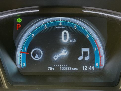 Used 2017 Honda Civic Touring image 12
