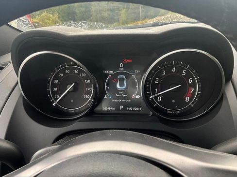 Used 2017 Jaguar F-TYPE S image 19