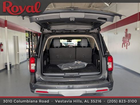Used 2022 Ford Expedition Max XLT AWD/4WD image 12