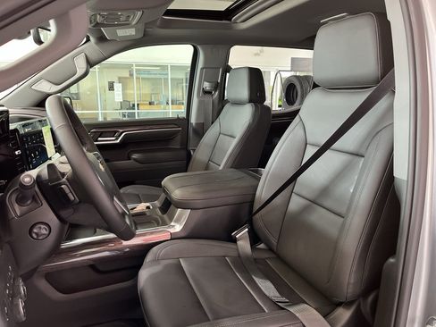 New 2026 Chevrolet Silverado 1500 LTZ w/ LTZ Premium Package AWD/4WD image 12