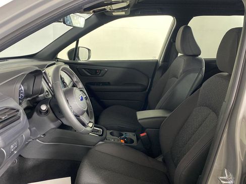 Used 2025 Subaru Forester Premium AWD/4WD image 14