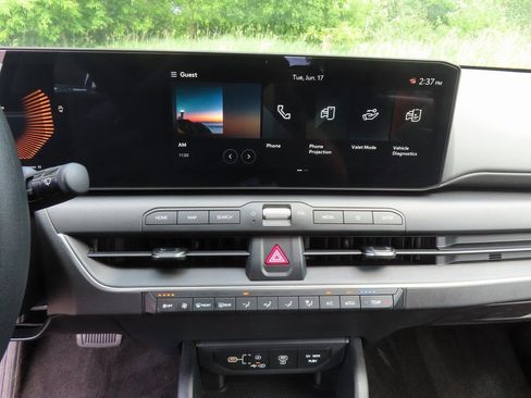 New 2025 Kia K4 LXS image 5