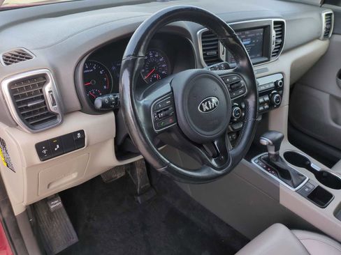 Used 2019 Kia Sportage EX w/ EX Premium Package image 10