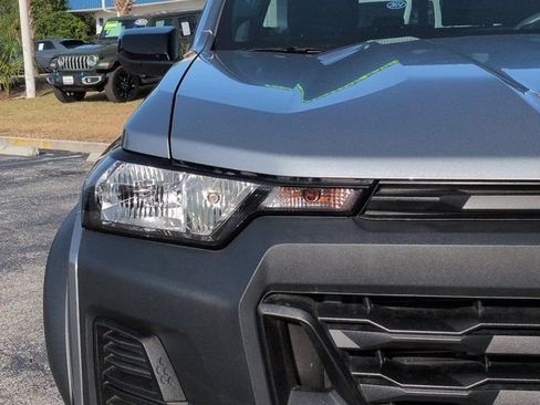 Used 2024 Chevrolet Colorado Trail Boss w/ Technology Package AWD/4WD image 9