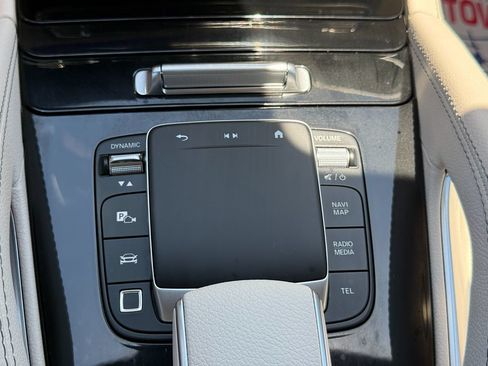 Used 2025 Mercedes-Benz GLE 350 4MATIC image 29