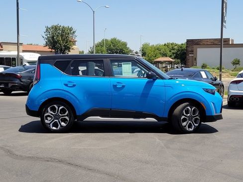 Certified 2025 Kia Soul EX FWD image 5