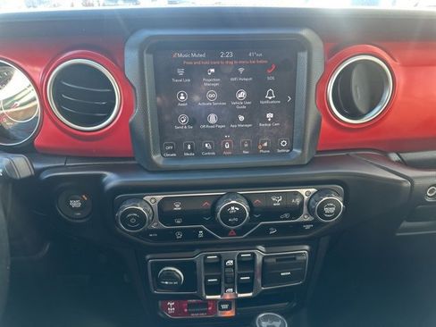 Used 2020 Jeep Wrangler Unlimited Rubicon w/ Dual Top Group image 27