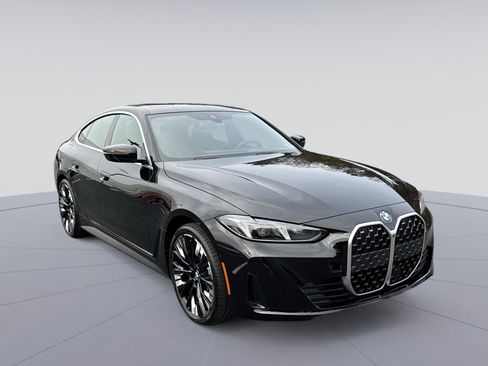 New 2026 BMW 430i xDrive w/ Premium Package image 1