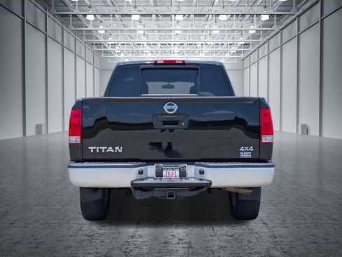 Used 2015 Nissan Titan PRO-4X AWD/4WD image 9