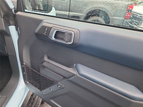 New 2025 Ford Bronco Heritage Edition image 24