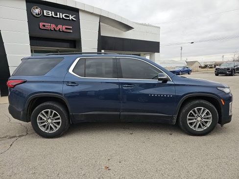 Used 2023 Chevrolet Traverse LT w/ LPO, Floor Liner Package image 8