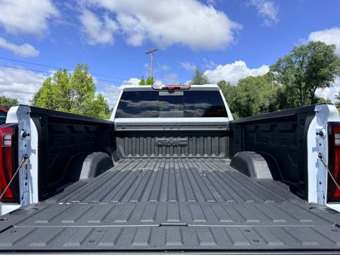 New 2026 GMC Sierra 2500 Denali Ultimate w/ Max Trailering Package AWD/4WD image 7