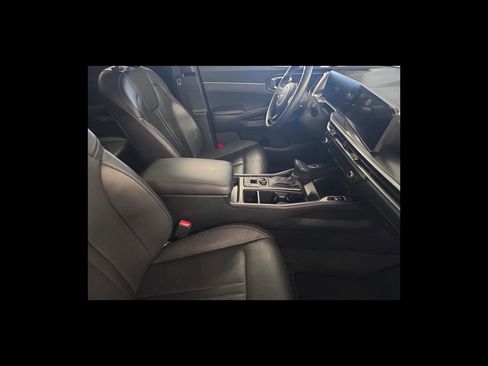 Used 2024 Kia Sorento S w/ Panoramic Sunroof Package AWD/4WD image 18