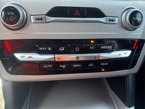 Certified 2023 Ford Explorer XLT w/ Equipment Group 202A image 28